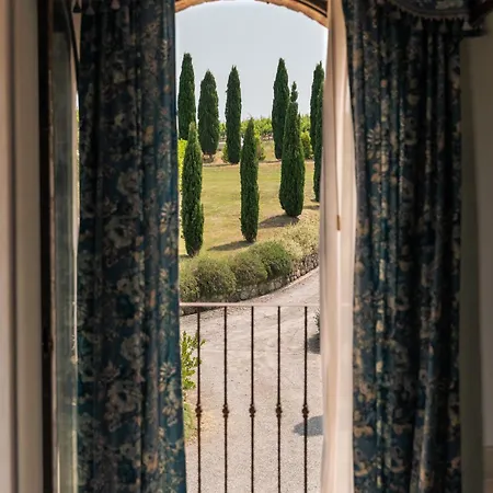 فيلة Casale Fienile 8, Emma